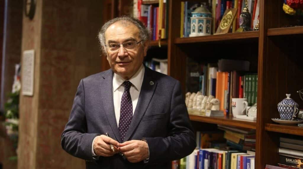 Psikiyatrist Prof. Dr. Nevzat Tarhan