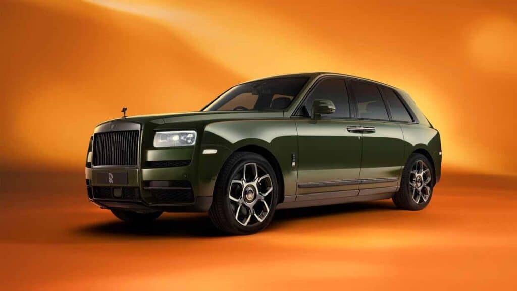 rolls-royce yeni model araba