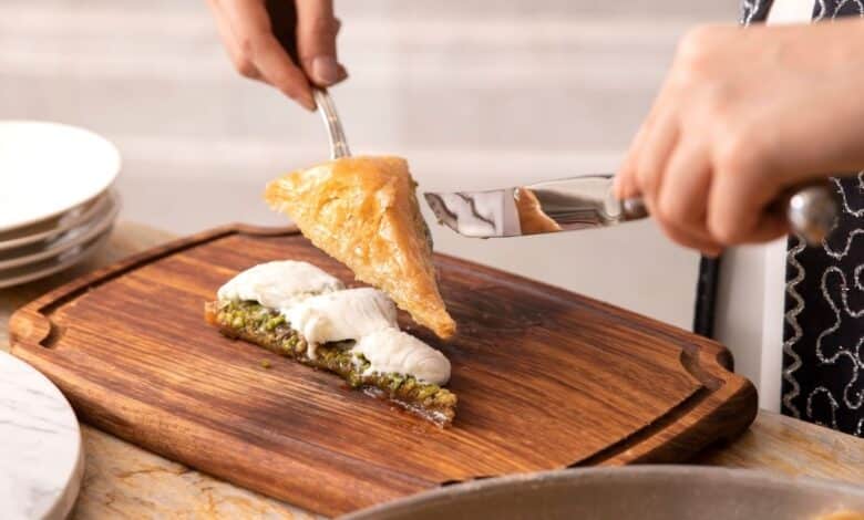 Shangri-la Bosphorus İstanbul'dan Baklava Butler Deneyimi