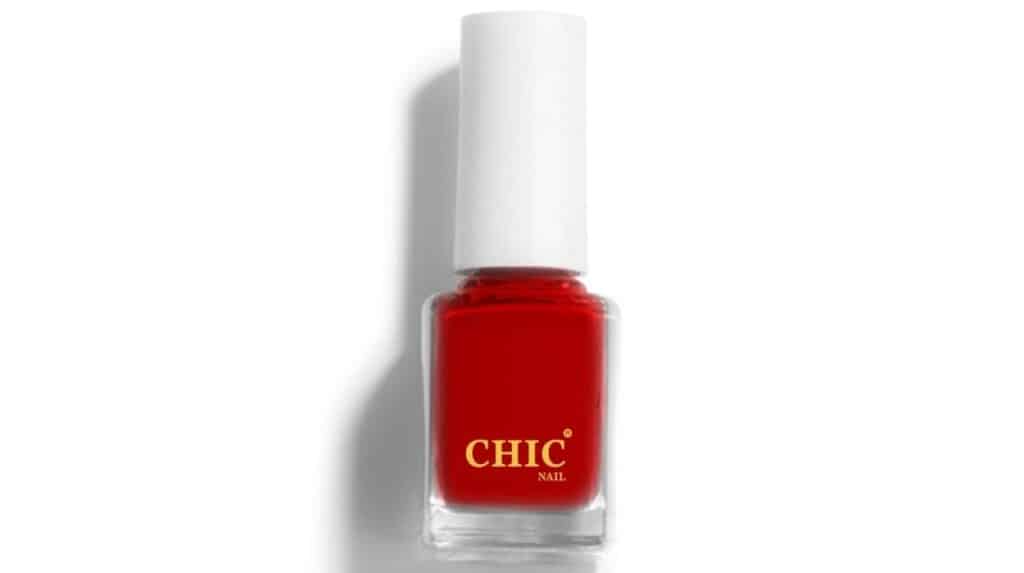 chic nail 