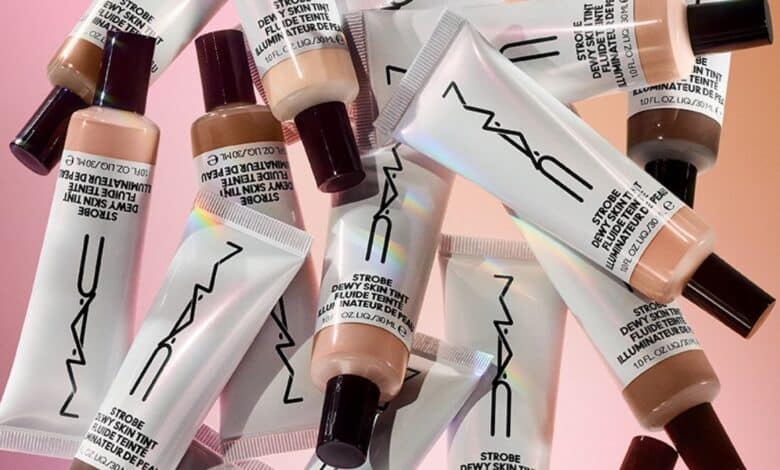 MAC: Strobe Dewy Skin Tint