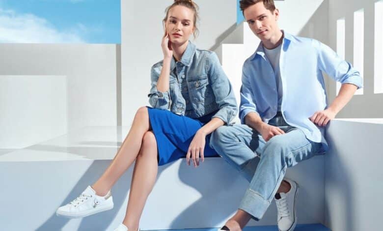 En Tarz Sneaker'lar IN STREET'te!