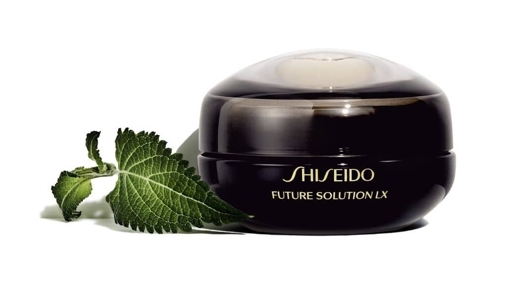 Shiseido ile Işıl Işıl Bir Cilt